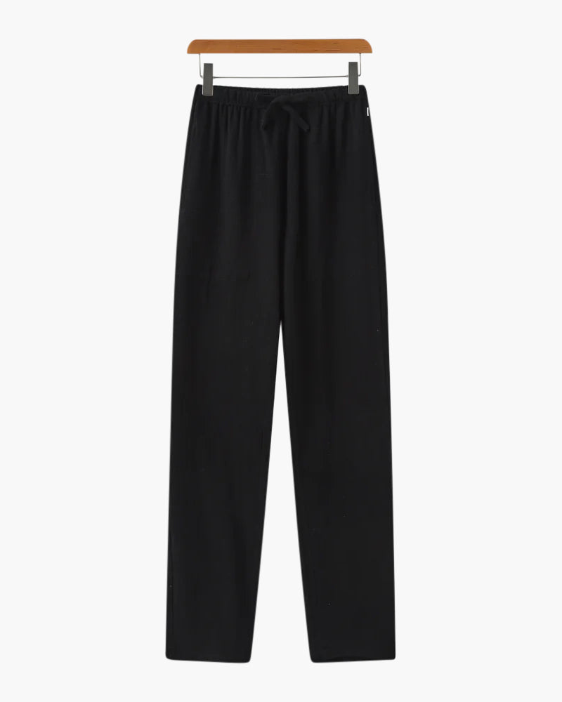 The Monochrome Linen Set