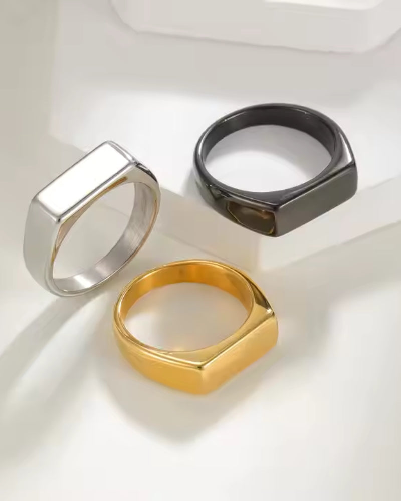 Axis Square Signet Ring